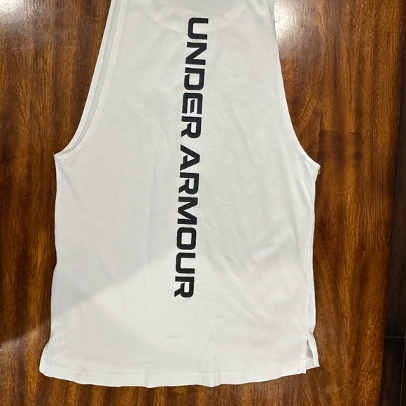 UNDER ARMOUR Baseline Cotton Tank - Size S. - Picture 3 of 15